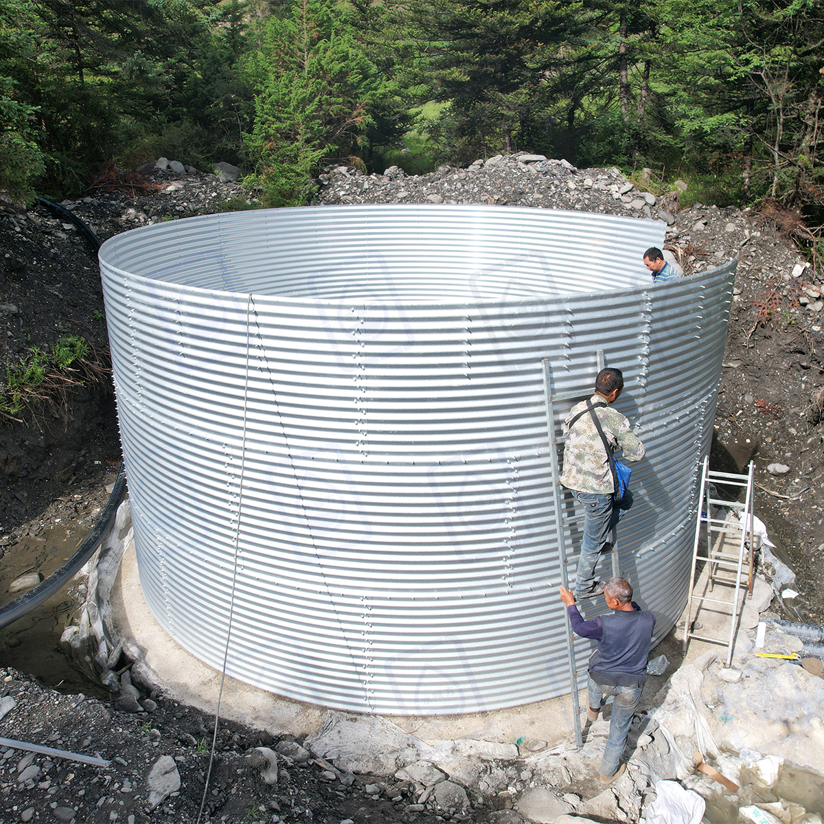 水膜方裝配式蓄水池：現(xiàn)代灌溉與儲水的創(chuàng)新解決方案